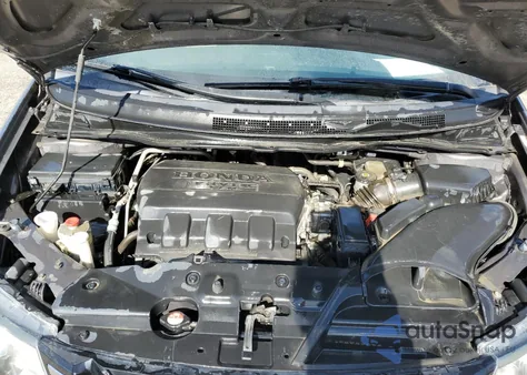 2016 Honda Odyssey Se z USA, uszkodzony, nr VIN 5FNRL5H31GB129354